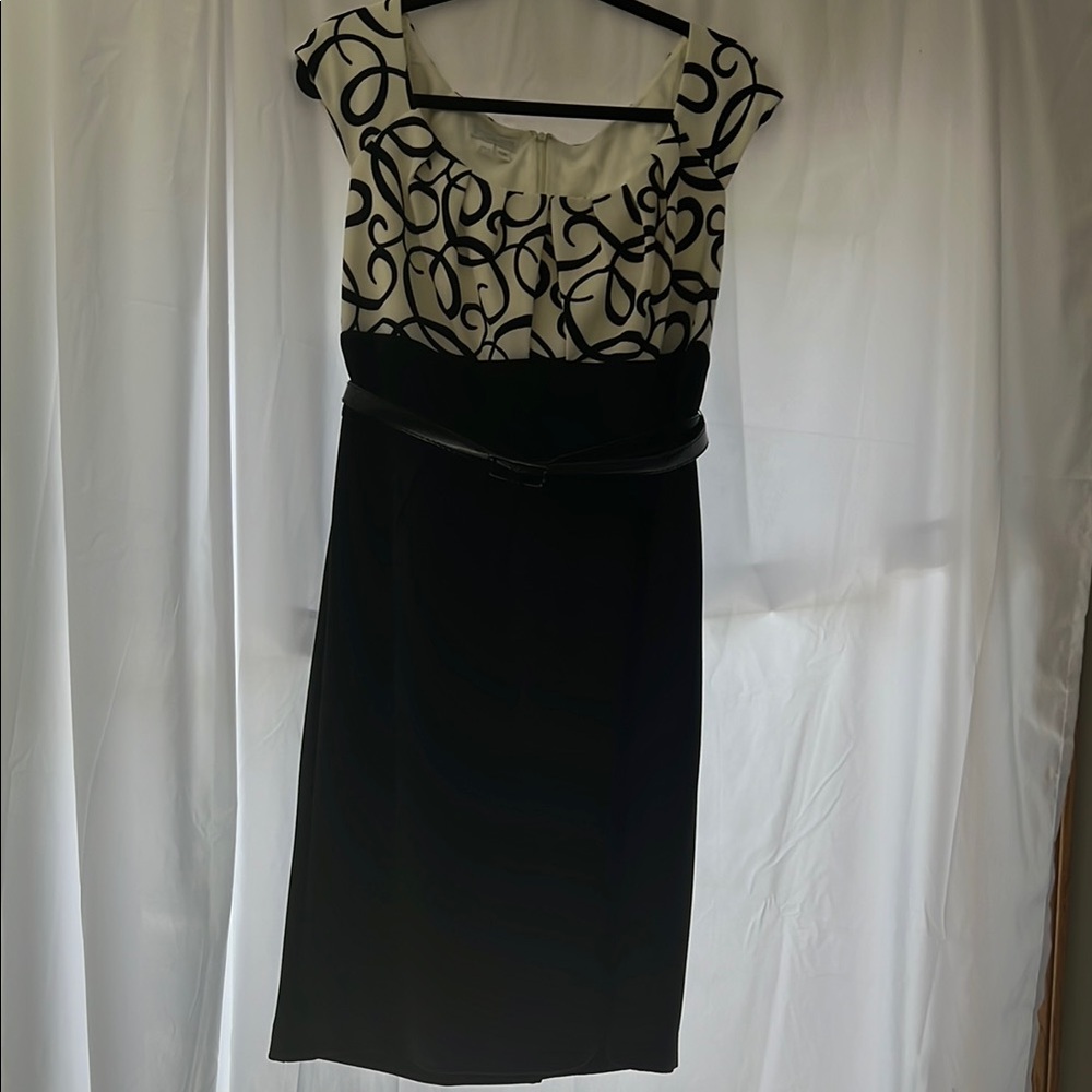 London Times Black and Cream Peter Pan Collar Midi Dress